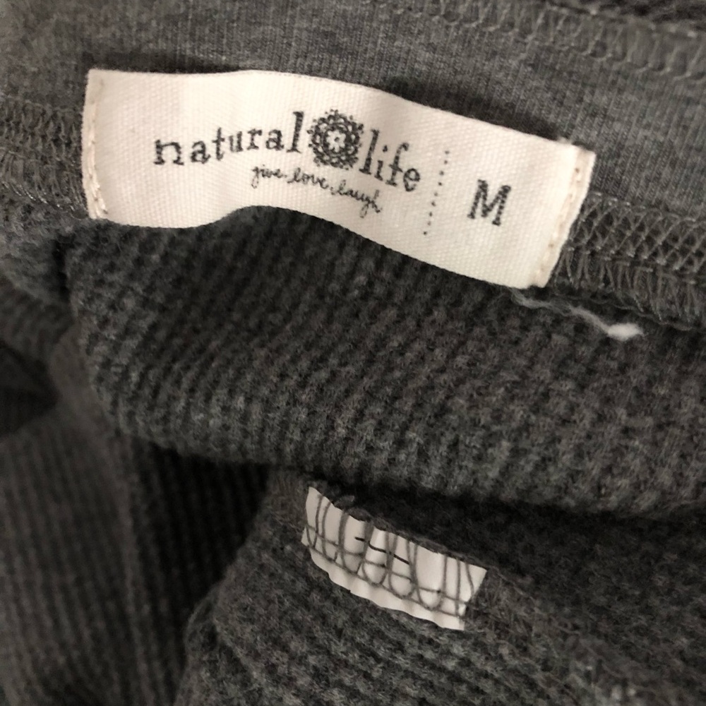 🔥NATURAL LIFE Ribbed Henley Tee Cotton Boho Gray - Picture 5 of 5